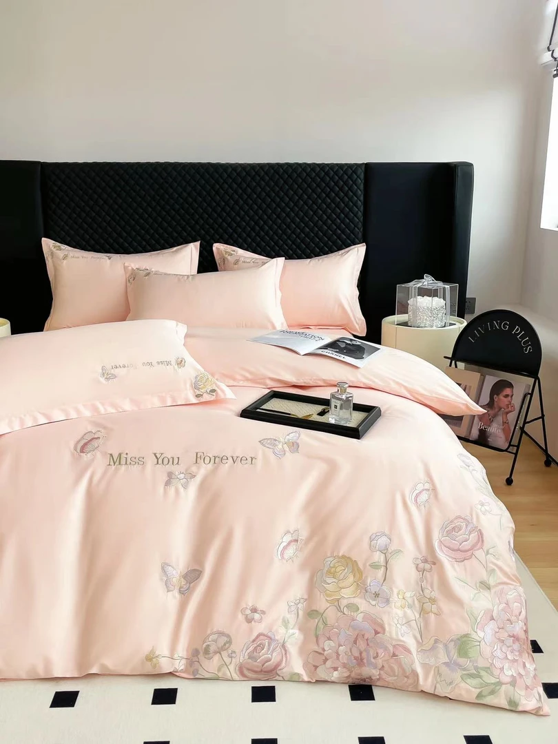 474  床上四件套全棉露西粉