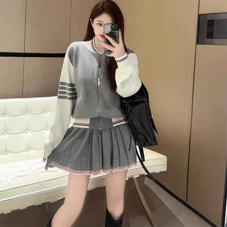 c122 早秋拼色休闲百搭宽松棒球服