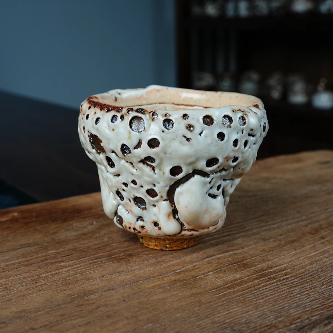 【野僧】霸气厚釉堆釉大虫洞润泽创意260毫升将军杯型志野主人杯