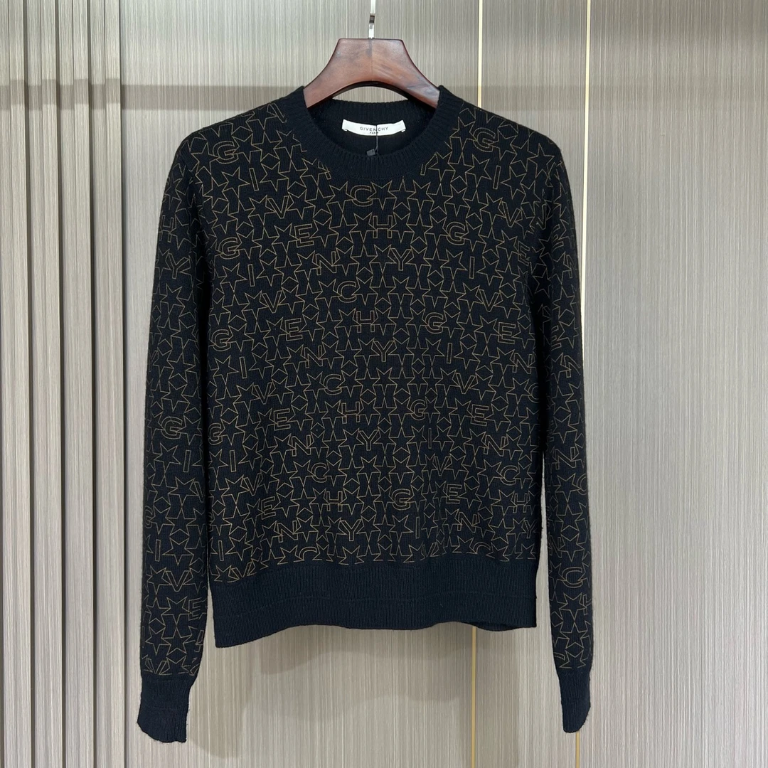 Givenchy 纪梵希 星星字母针织毛衣 码数：s 新旧：99新 工价5900