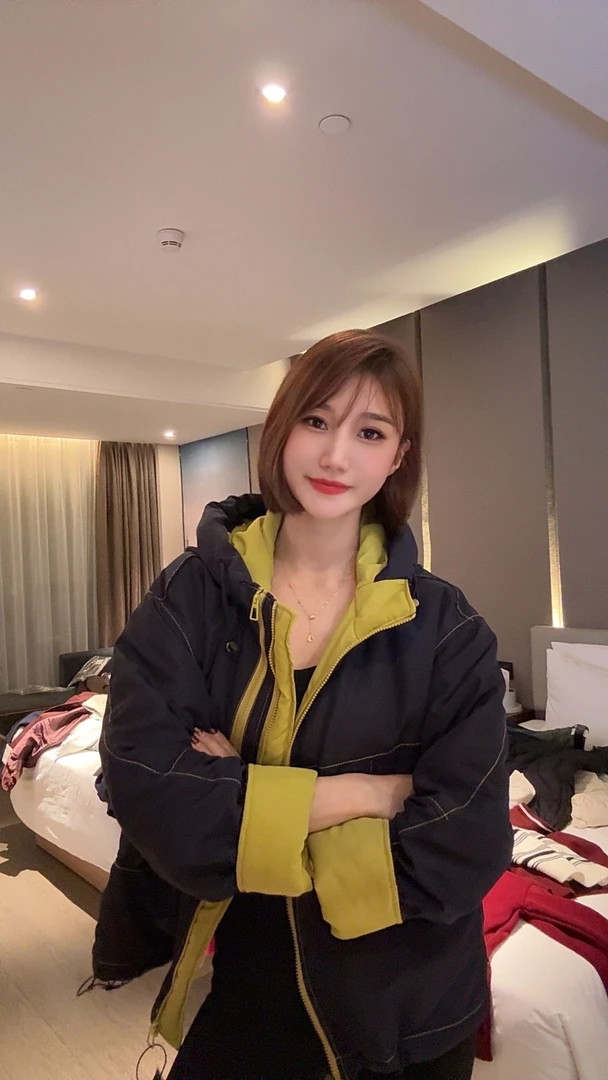 秋冬季连帽加绒外套1033