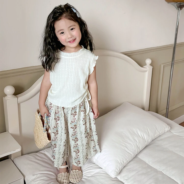 女童夏季套装2024新款小女孩无袖T恤上衣儿童夏装碎花直筒休洋气