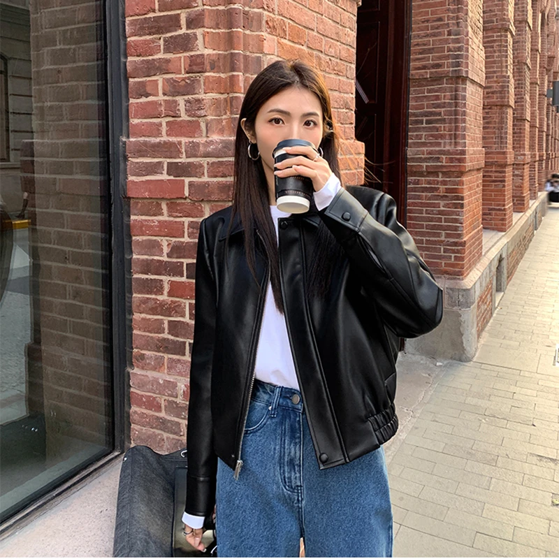 黑色翻领pu皮衣外套女宽松机车服拉链短款夹克上衣女