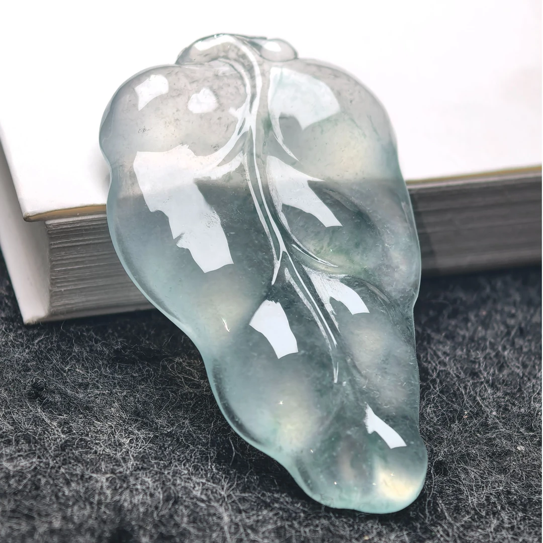 【锦岩翡翠】天然缅甸翡翠A货 高冰种叶子吊坠 金枝玉叶