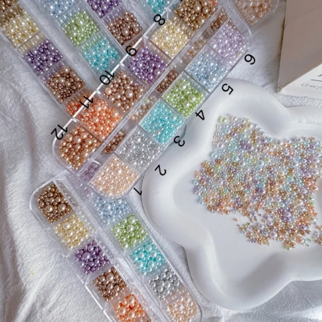 定制款 美甲12格糖果珍珠 大小混装 装饰品 各种DIY常用尺寸