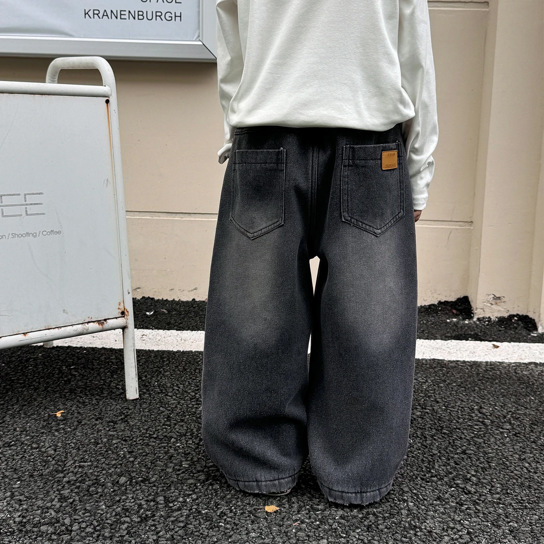 棉小班童装后袋贴标牛仔裤2024冬季一体绒宽松直筒裤休闲裤AD4089