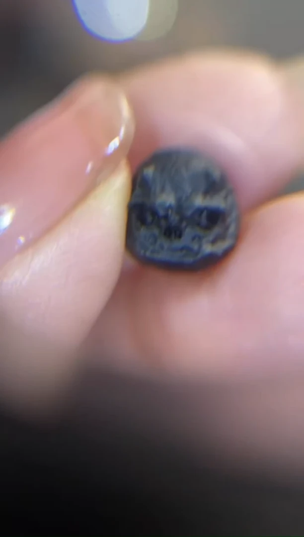 【闪购商品】玛瑙/玉髓颈饰未镶嵌黑双角弥勒竖25