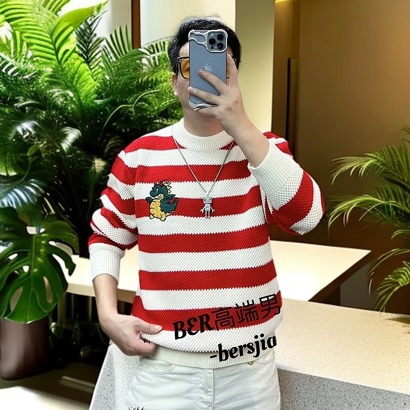 秋冬新款男士时尚圆领羊毛衫撞色条纹休闲长袖毛衣