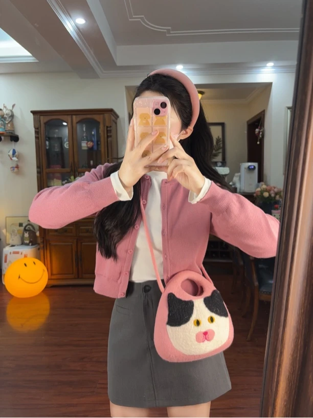 毛毡斜挎手提大脸猫咪包包大容量简约便携ins学生女生