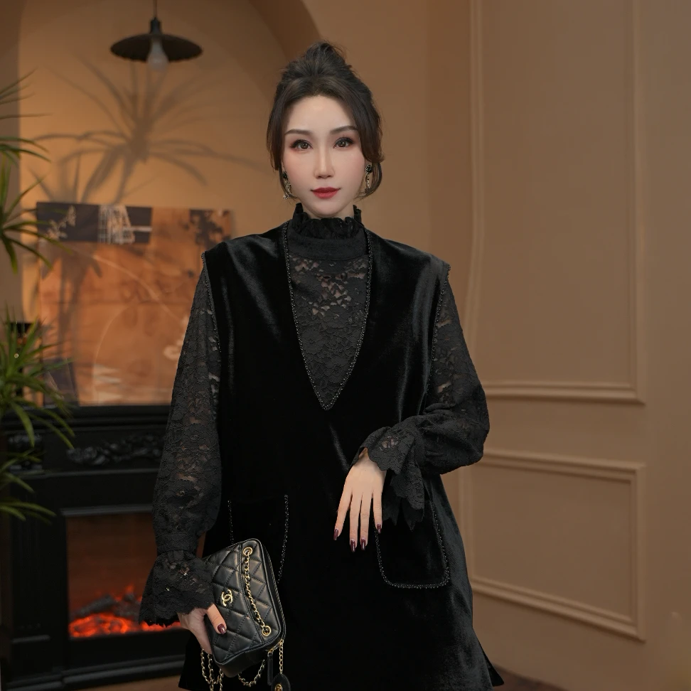 逸焰【雪姐青山隐隐】-圣诞款丝绒小香风无袖大码钉珠连衣裙-90672