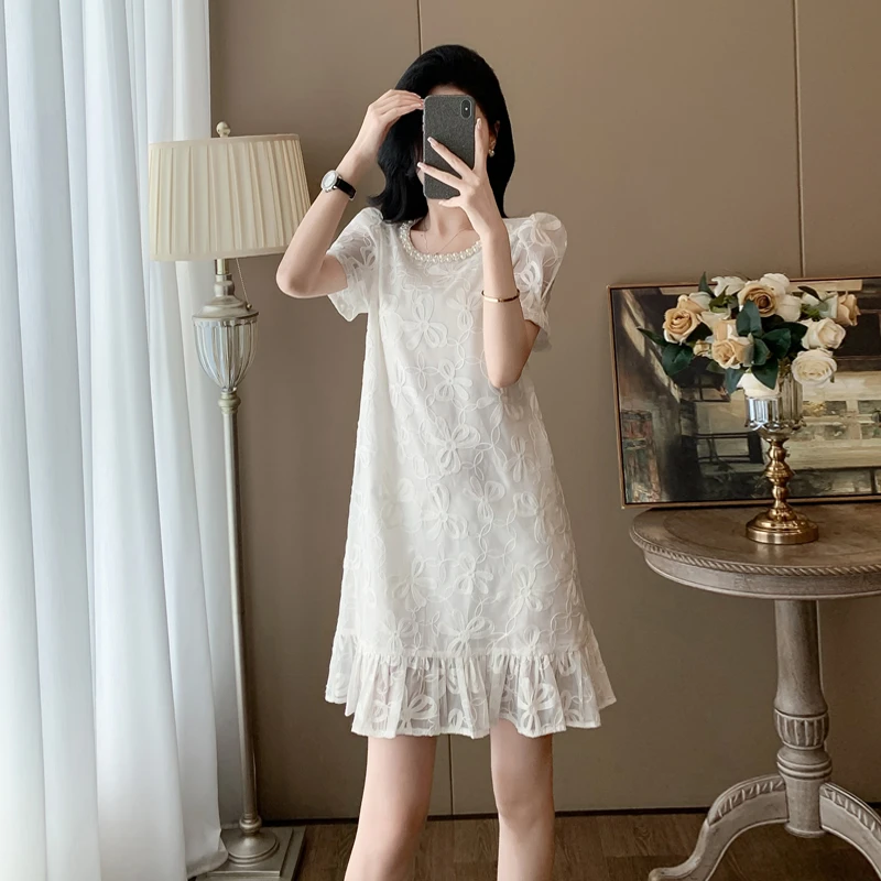 清冷白色系短袖连衣裙女2025夏季新款气质轻奢高级感显瘦蕾丝裙子