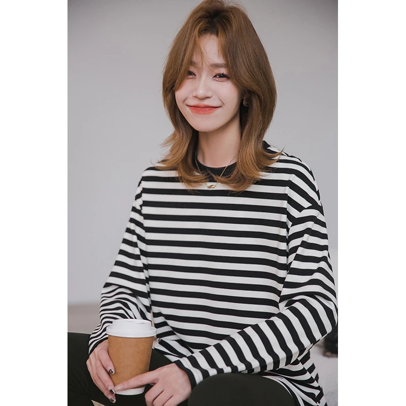 小谷粒黑白条纹德绒T恤女2025春季款圆领休闲套头百搭宽松打底衫