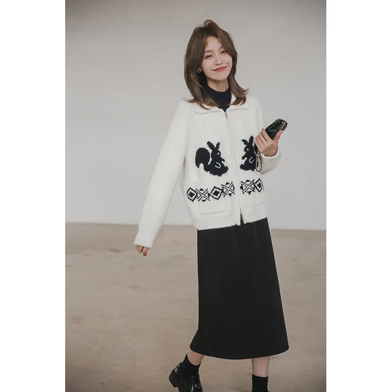 小谷粒北极绒撞色提花开衫毛衣女2025秋冬新款高弹翻领插肩袖上衣