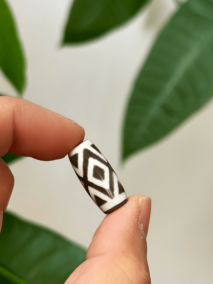 玛瑙仿老四山图腾配珠
