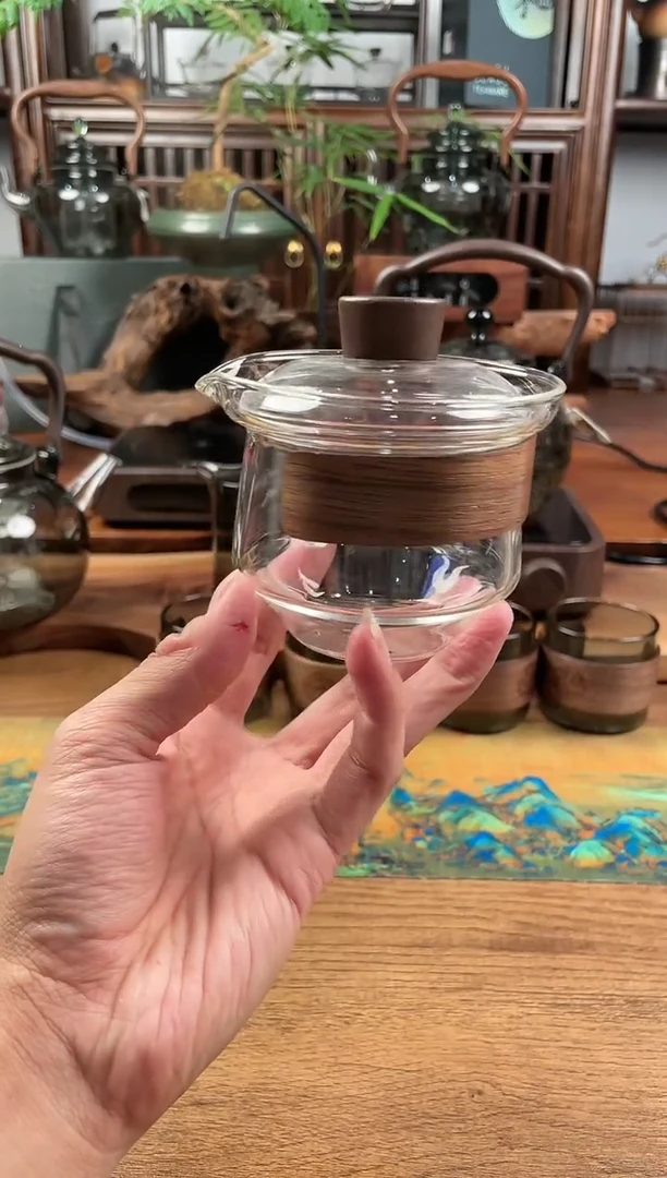 【闪购商品】玻璃111111