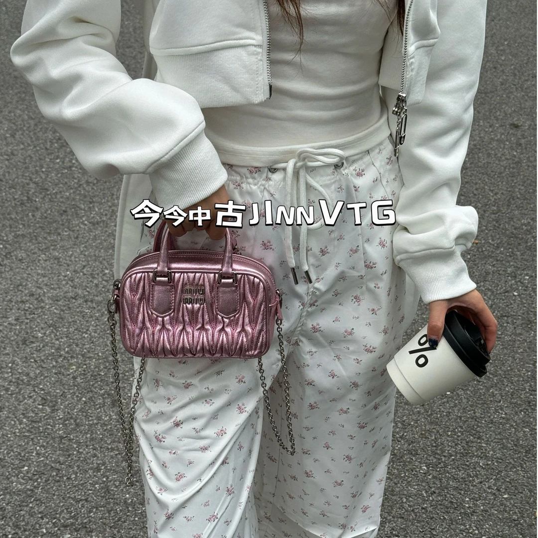 95新 MIU MIU/缪缪 mini镭射粉褶皱matelasse单肩包