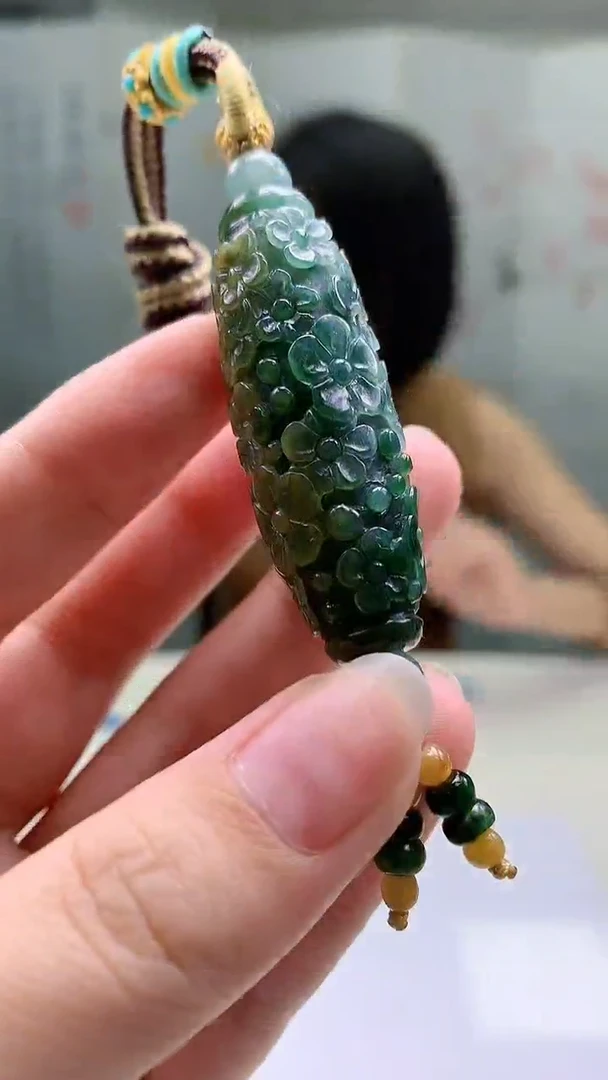 【闪购商品】定制翡翠未镶嵌4919yx-毛货挂件116花