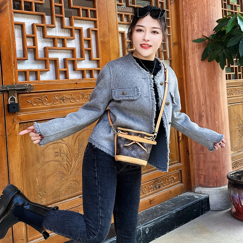 2023新款毛呢大衣双面经典轻奢短款时尚气质洋气设计秋冬款小香风