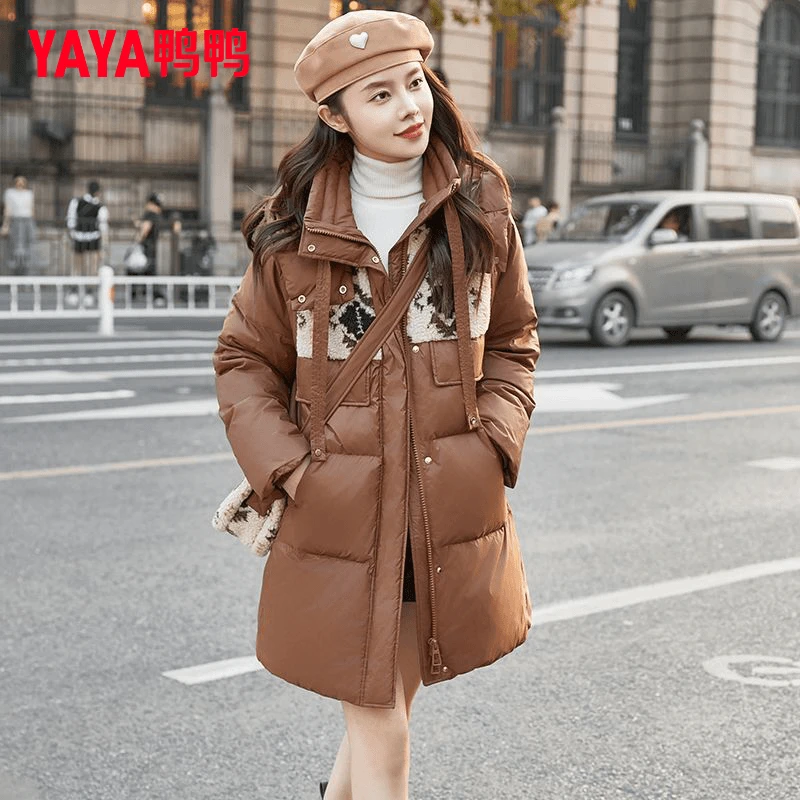 YAYA/鸭鸭设计款拼接女士冬宽松中长款收腰羽绒服外套