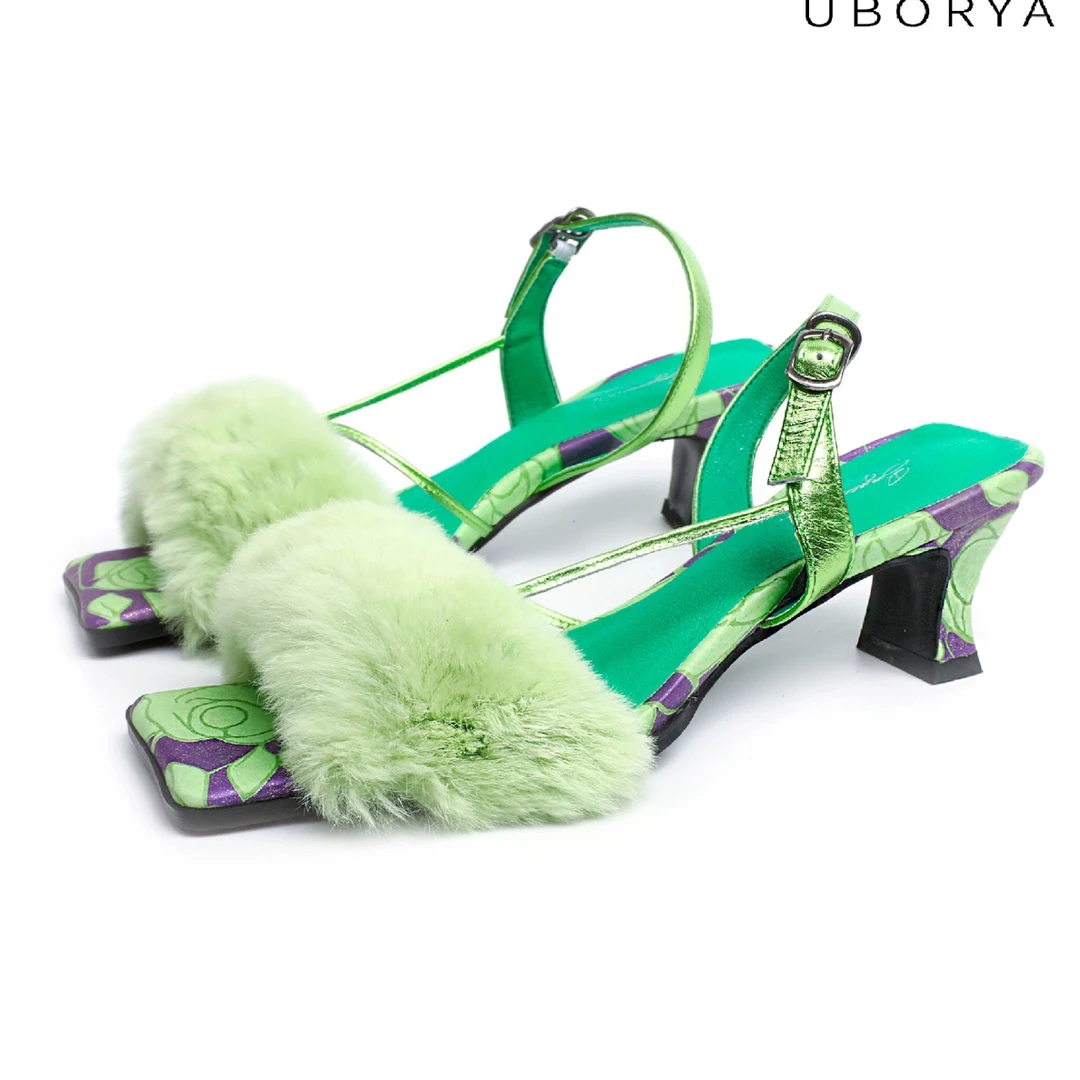 直播专属郭采洁同款UBORYA设计师原创方头高跟露趾百搭凉鞋女时尚