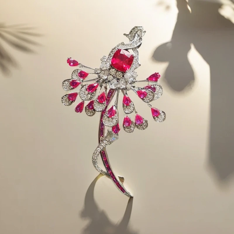 铜合成锆石胸针 新涅槃重生孔雀胸针奢华女大衣西装配饰晚宴胸花