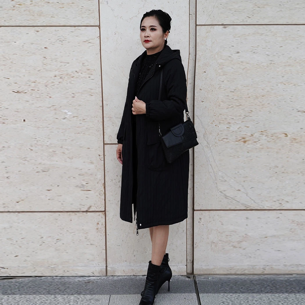 2024时尚气质秋季连帽中长款休闲百搭长加棉风衣外套妈妈装8539