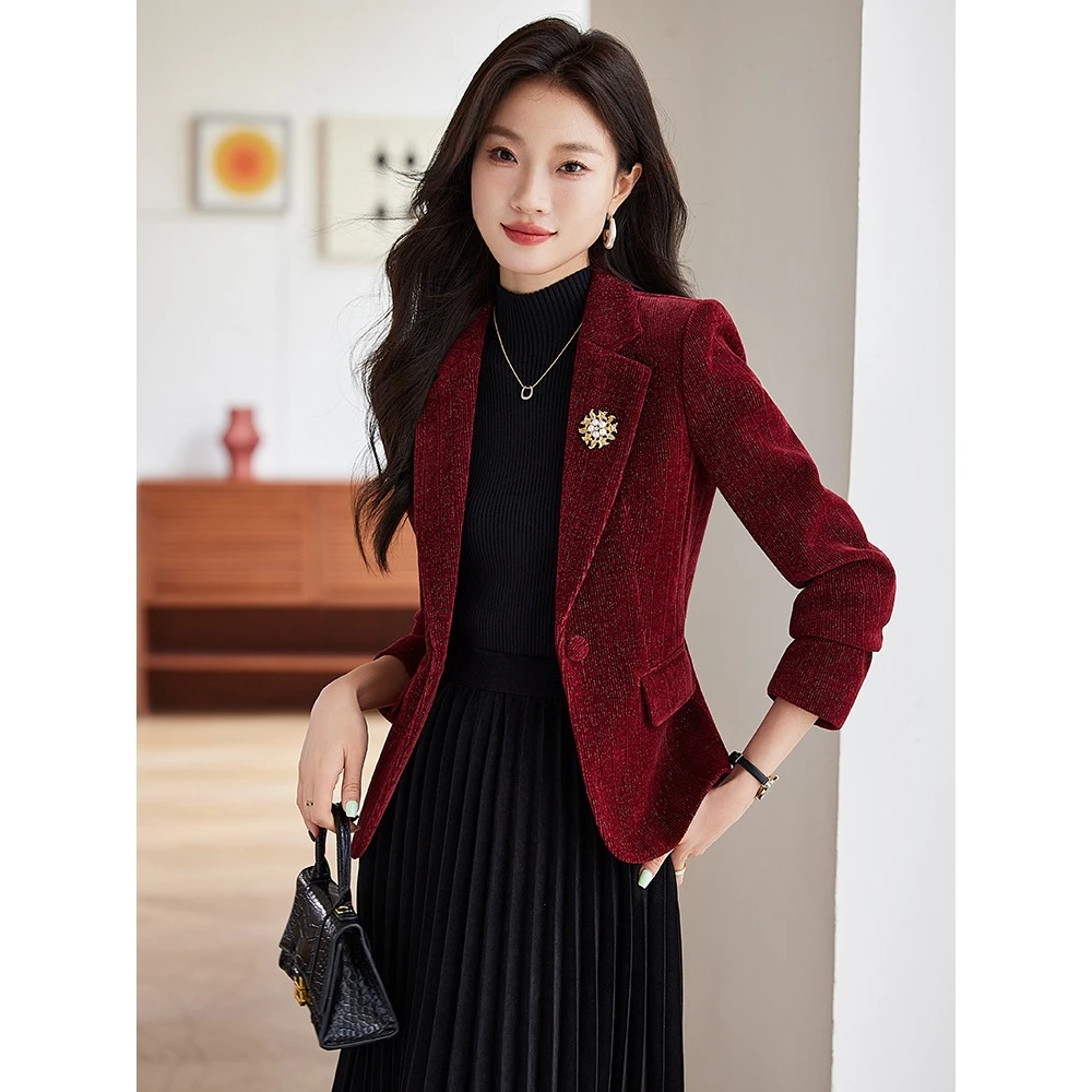 小个子酒红色西装外套女2024新款春秋休闲百搭今年流行短款小西服