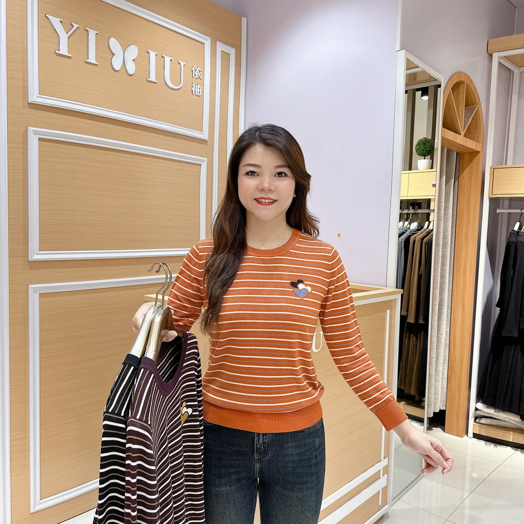 《天丝上衣》6-86536女士高档秋季圆领套头气质长袖上衣