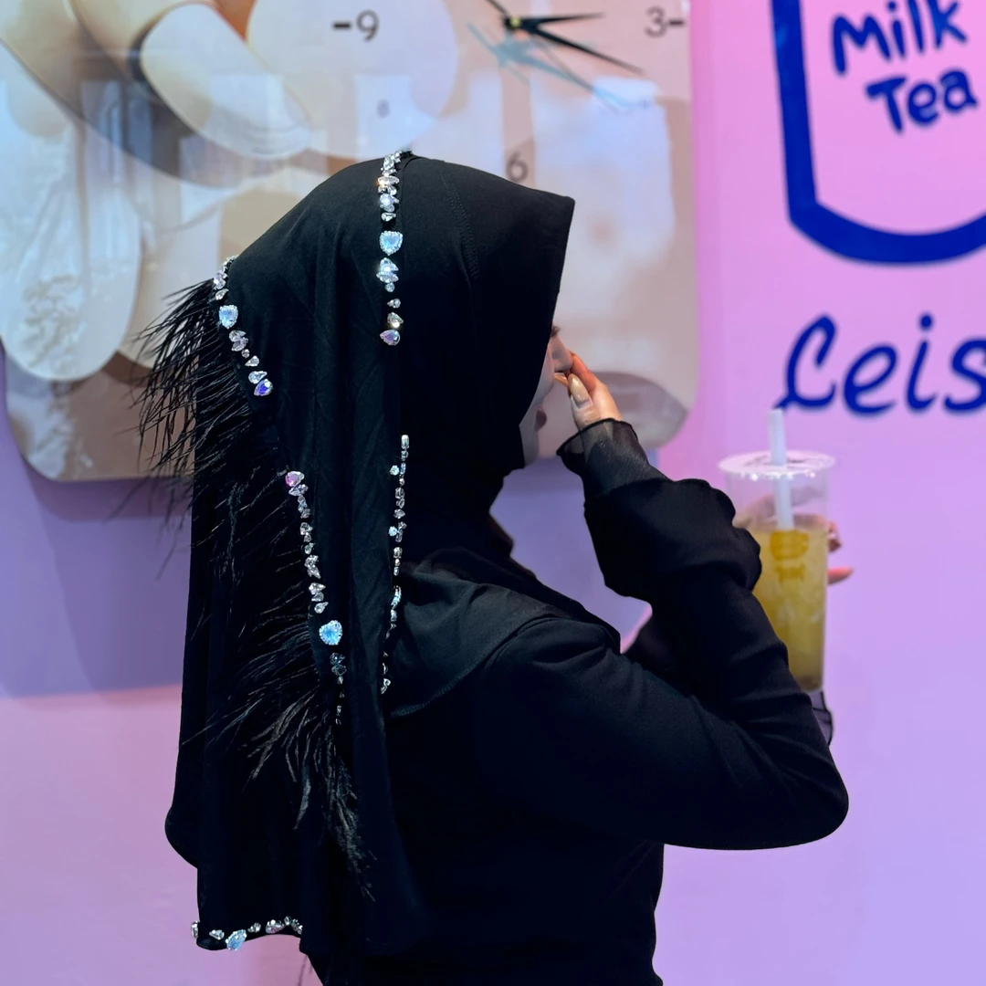 新款羽毛绕巾百搭不挑人