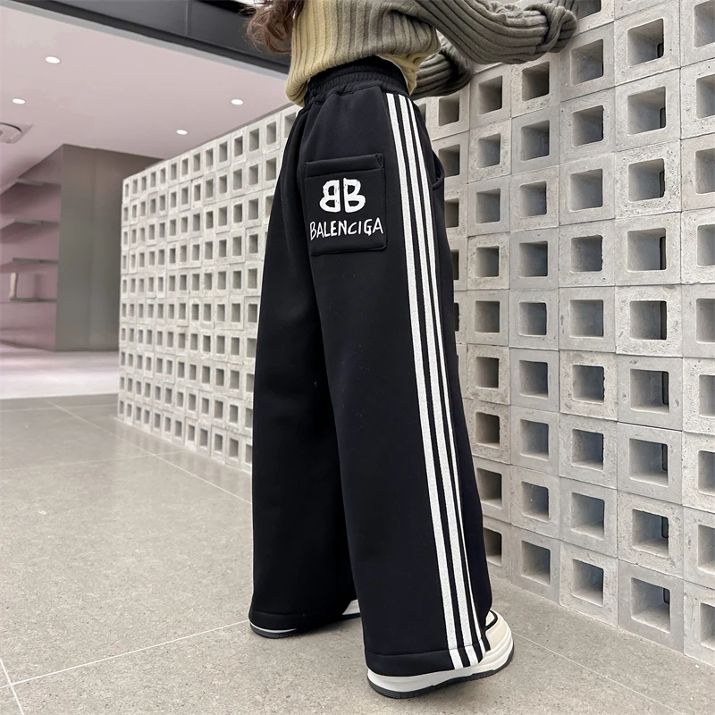 女童裤子加绒秋冬儿童运动裤2023新款冬季女孩大童阔腿裤童装冬装