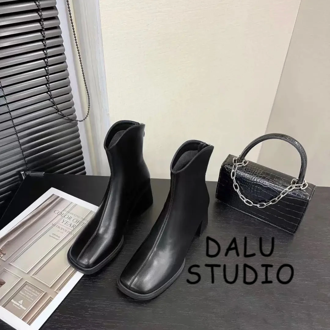 【Luis璐】秋冬新款法式小众方头短靴MR07162