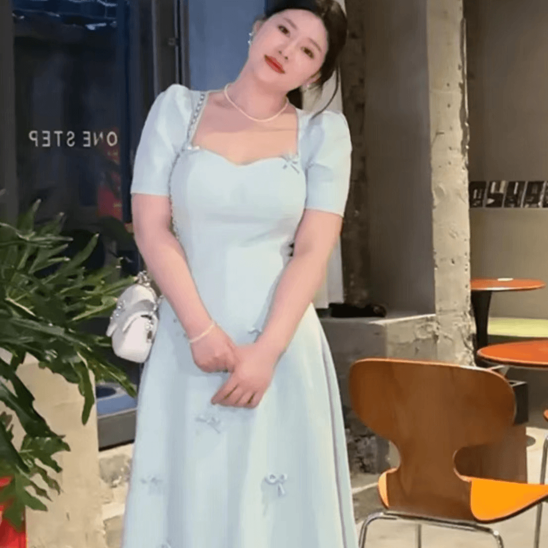 【小稳专属】微胖大码收腰显示时尚立体蝴蝶结连衣裙9783
