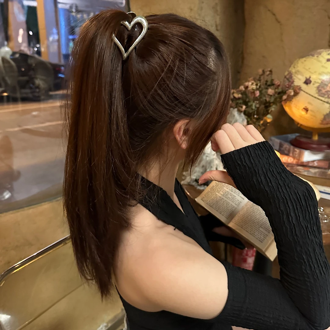 甜酷爱心辣妹抓夹发夹气质后脑勺头饰ins高级感发饰女 百搭发卡