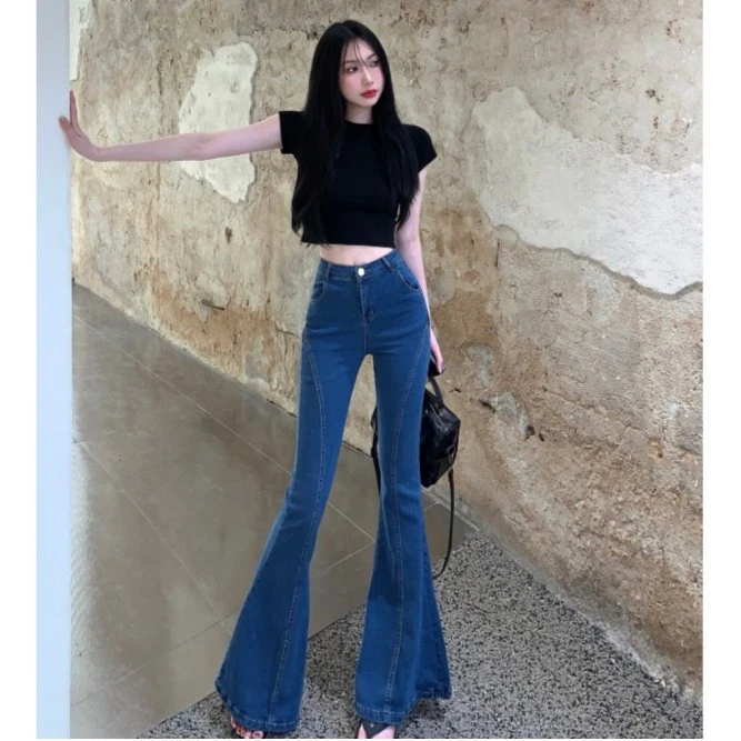 2025冬季加绒新款牛仔裤女美式大喇叭裤高腰修身显瘦辣妹明星同款