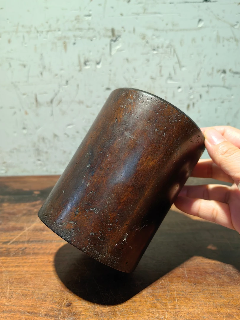 小叶黄杨木素面笔筒