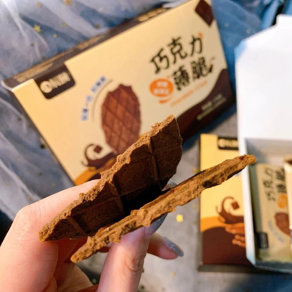 辰颐物语巧克力华夫脆饼干休闲零食办公室薄片独立包装176g*2盒