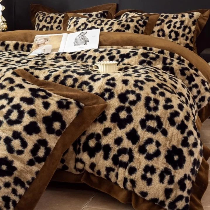 轻奢双面绒牛奶绒四件套2024新款冬季加厚珊瑚绒被套床笠款高级感