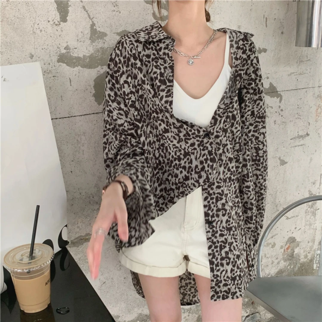 豹纹衬衫女夏季新款港风中长款宽松百搭碎花上衣长袖薄款雪纺衫