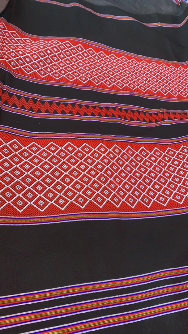 佤族面料红色方块 一片式围裙 下单请留言身高体重和裤子码