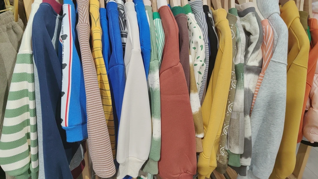 儿童卫衣春秋款连帽秋冬加绒百搭