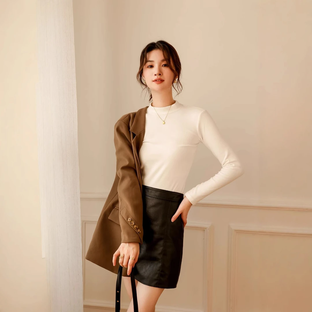 半高领加绒加厚打底衫女秋冬季内搭修身显瘦保暖上衣