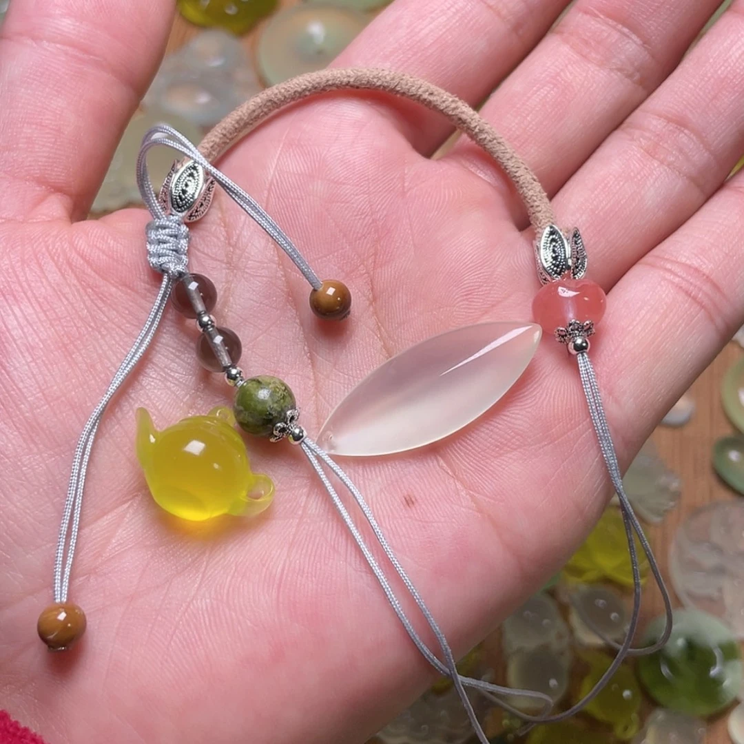 【闪购商品】蛇纹石玉手链未镶嵌旖**窈
