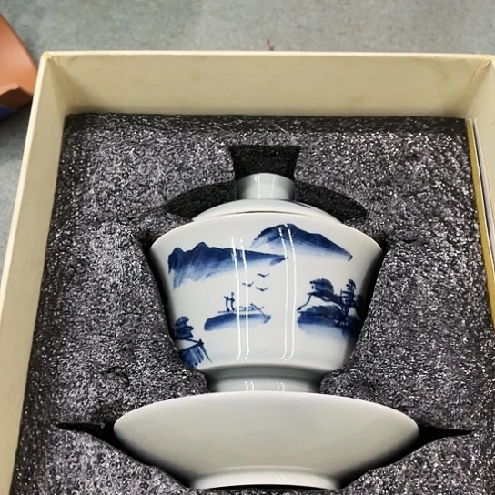 瓷片福利待遇多多哦