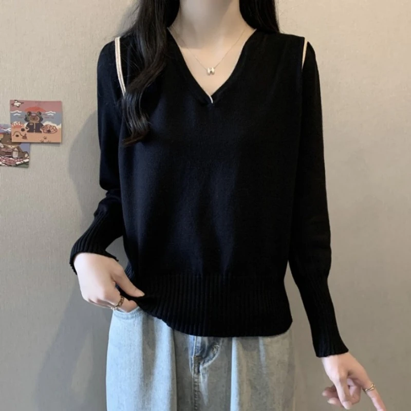 大码撞色V领长袖针织打底衫女春秋新款胖MM宽松显瘦百搭洋气上衣