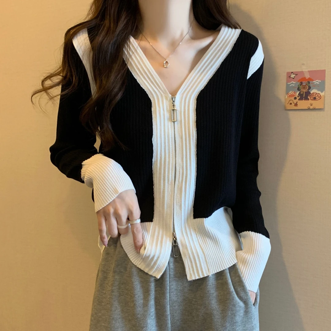 大码遮肚子双拉链长袖针织开衫女春秋新款胖MM显瘦撞色上衣打底衫