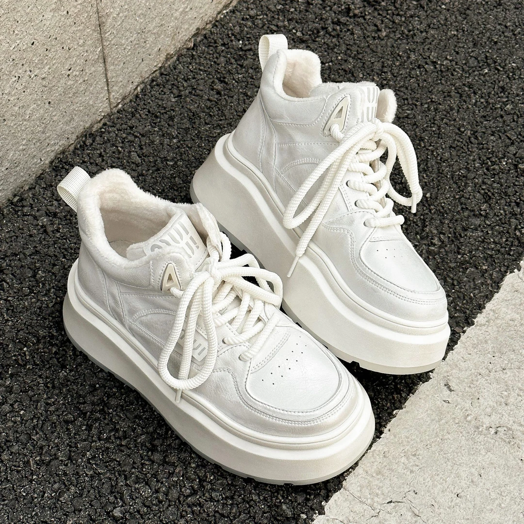 2025系带加绒高帮真皮吸磨底软底女鞋运动时尚休闲厚底百搭11662