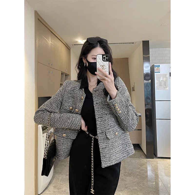 主曼丨今年流行高级感春季女装气质小香风上衣外套潮春秋WT177