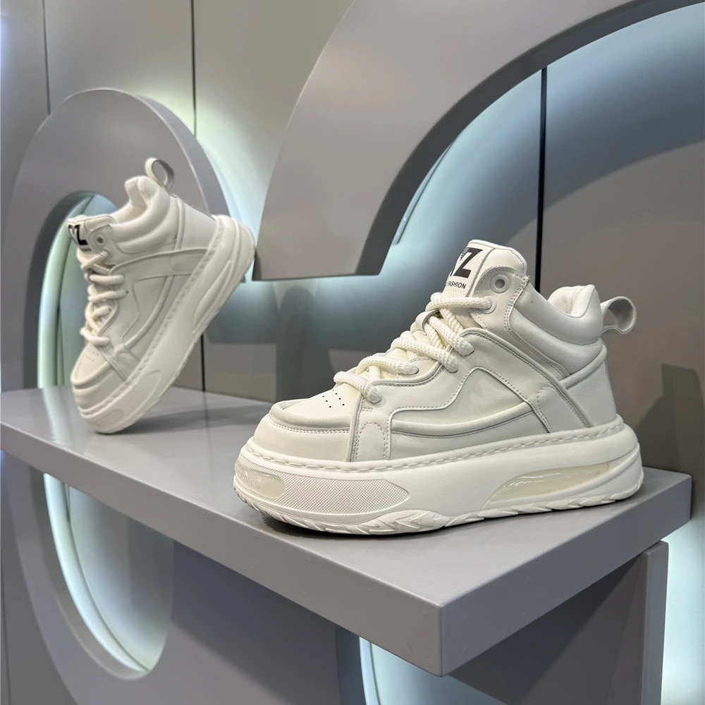 2024秋冬新款时尚百搭厚底高帮休闲鞋舒适潮流男士纯色运动潮鞋子