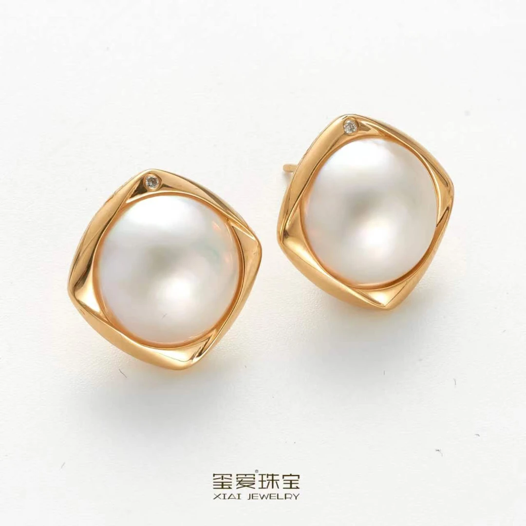 【玺爱门门】MM-35010天然海水白马贝方包边 18K金 钻石耳饰15-18mm