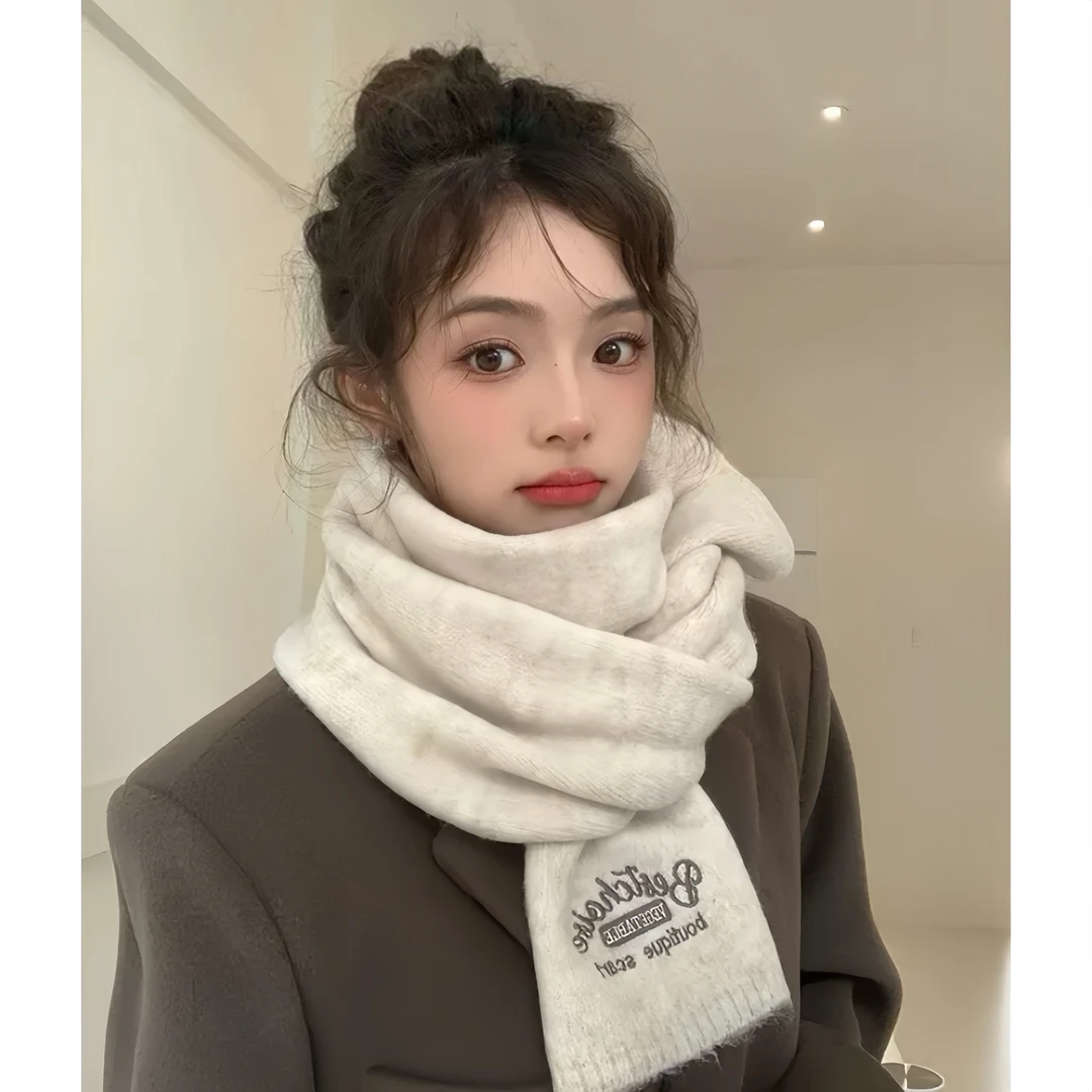 围巾针织保暖冬季女生新款情侣韩系百搭围脖秋冬高级感氛围白色绒
